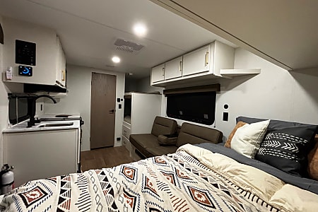 Travel trailer