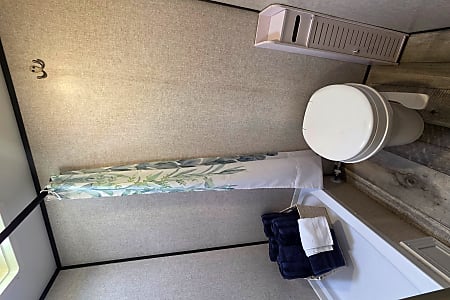 Travel trailer