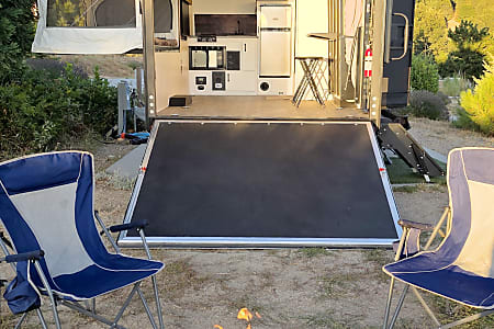 Travel trailer