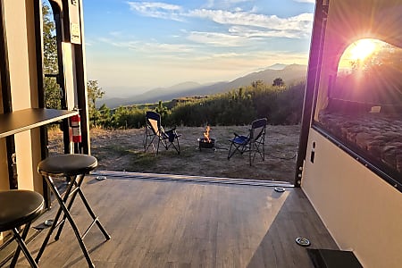 Travel trailer