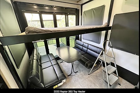 Fifth-wheel