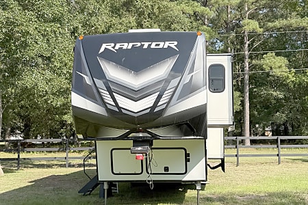 Fifth-wheel