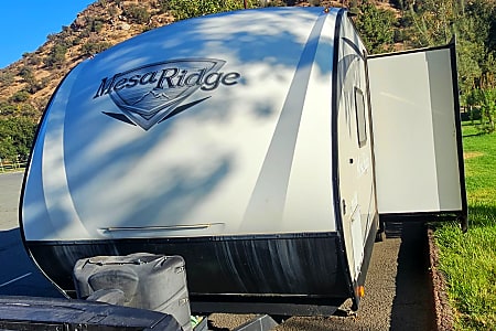 Travel trailer