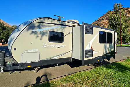 Travel trailer