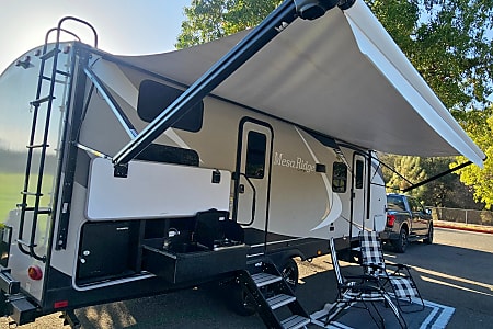 Travel trailer