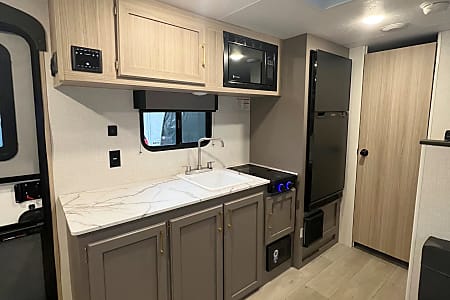 Travel trailer