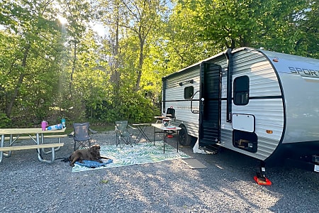 Travel trailer