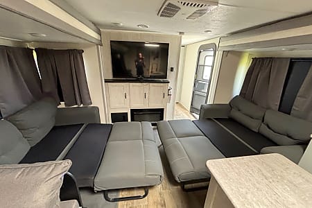 Travel trailer