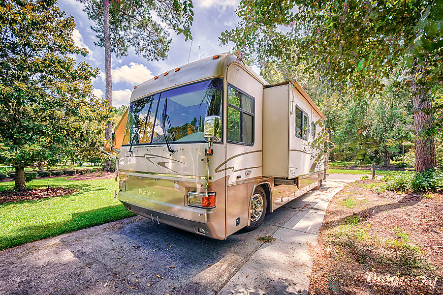 1999 Country Coach Allure Motor Home Class A Rental In