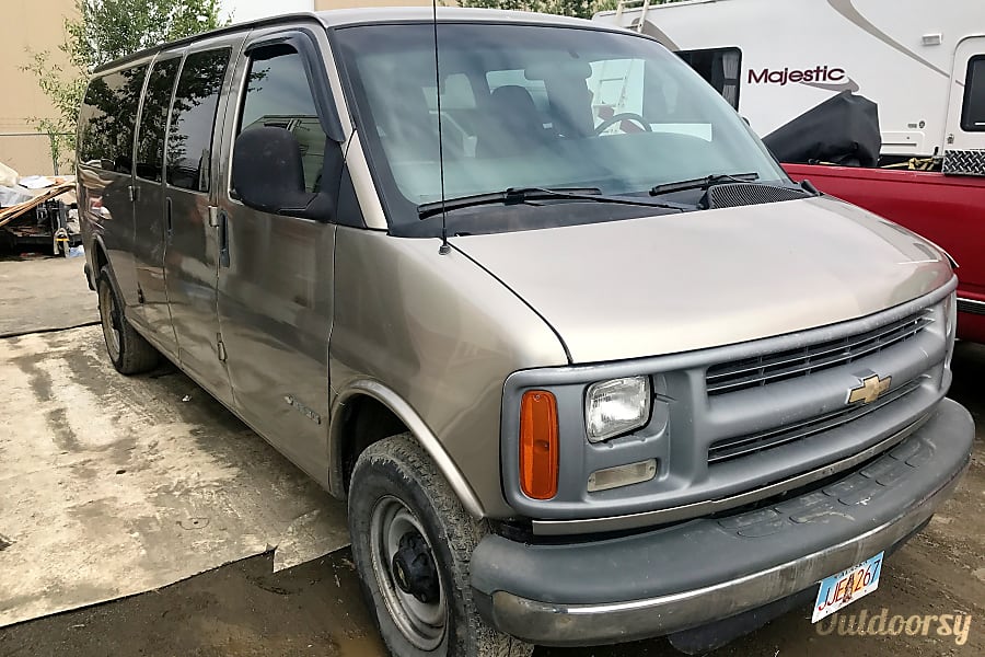 2001 Chevrolet 3500 Motor Home Campervan Rental in Anchorage, AK