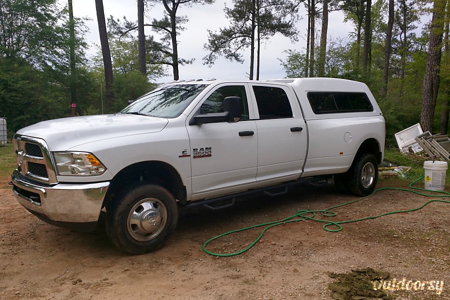 2015 RAM 3500 4x4 Dually Motor Home Tow Vehicle Rental in Monroe, GA