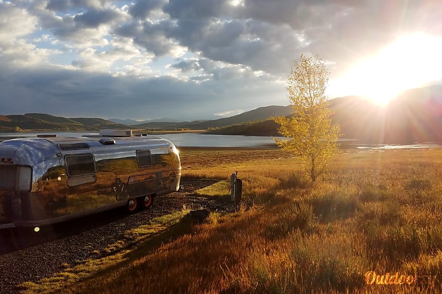 1970 Airstream Land Yacht Trailer Rental In Arvada Co