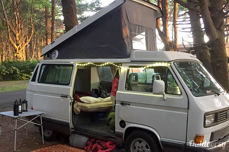 1990 Volkswagen Vanagon Motor Home Camper Van Rental In