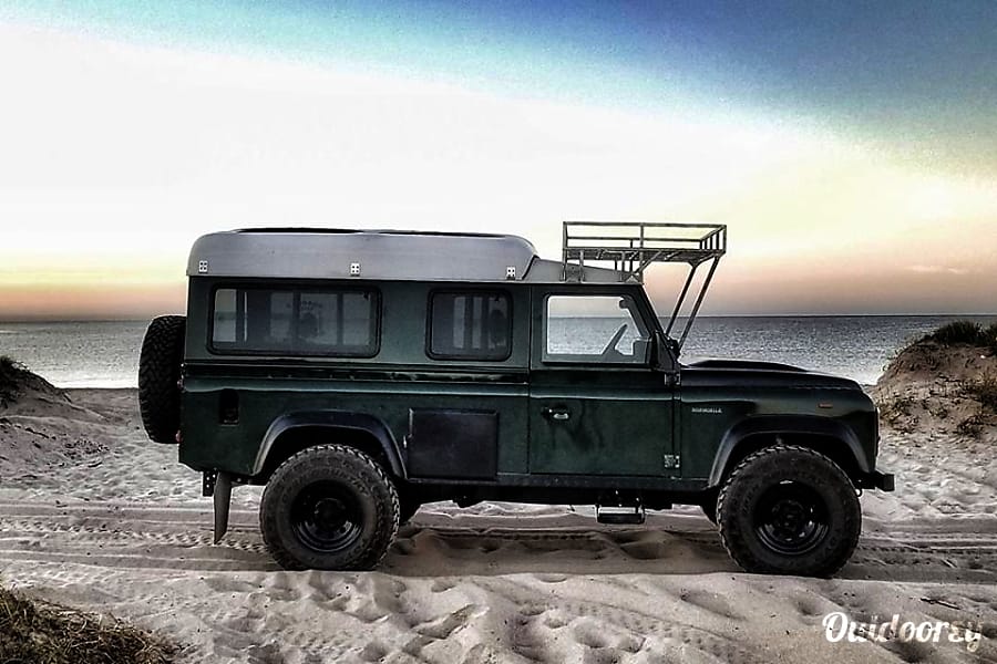 1991 Land Rover Defender 110 Motor Home Camper Van Rental in Tucson, AZ