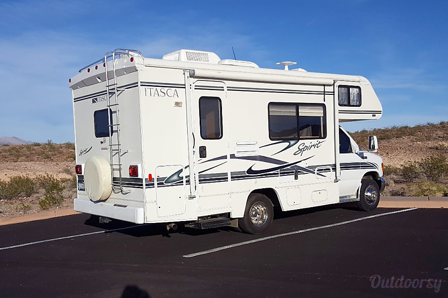 2004 Itasca Spirit Motor Home Class C Rental In Las Vegas