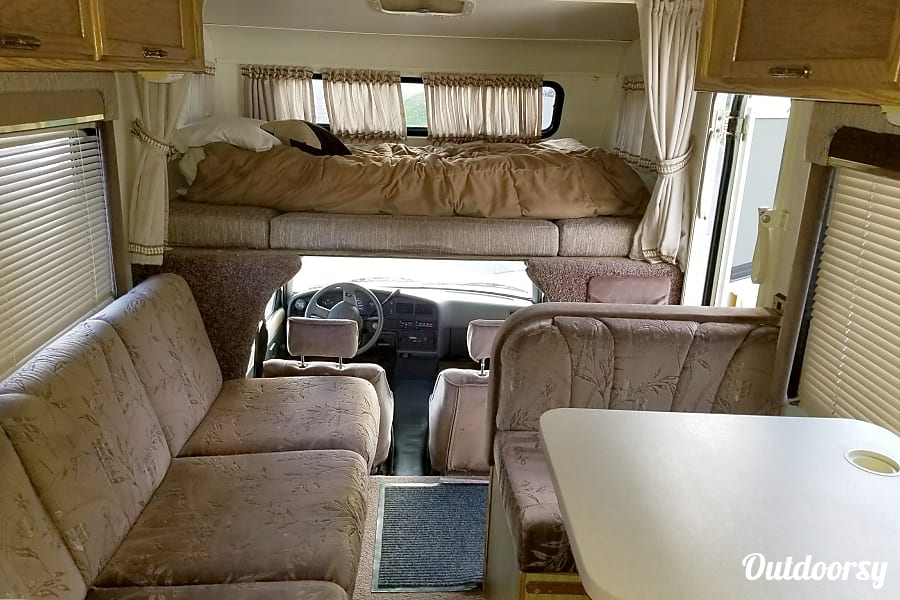 1992 Toyota Winnebago Warrior Motor Home Class C Rental in ...