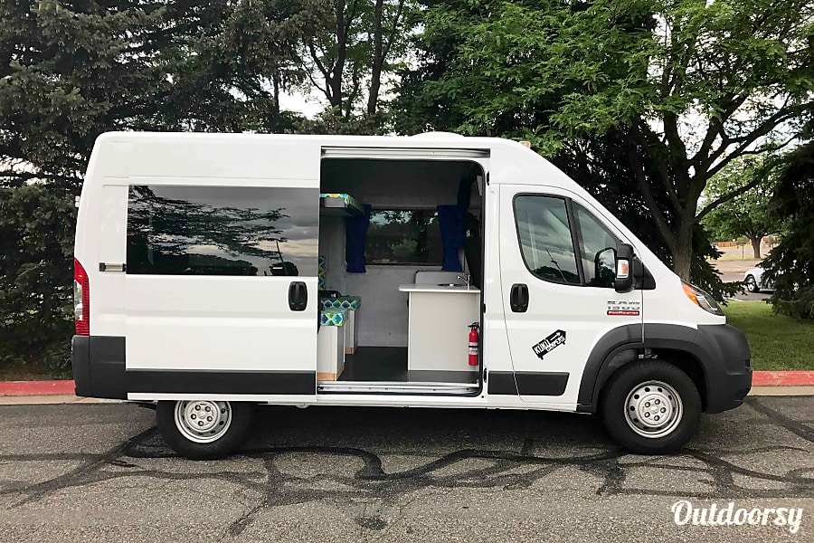 2017 Ram Promaster High Roof Motor Home Camper Van Rental