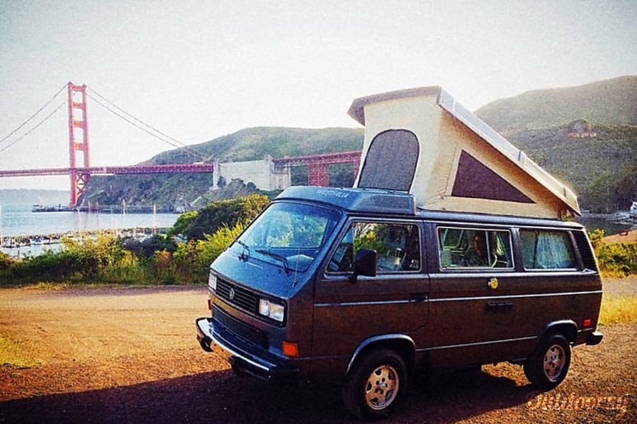 1987 Volkswagen Westfalia Motor Home Camper Van Rental in Oakland, CA