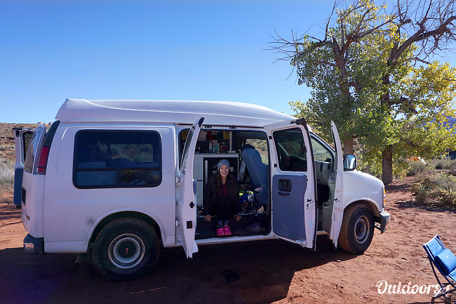 2000 Gmc Savanna Motor Home Camper Van Rental in Everett, WA Outdoorsy