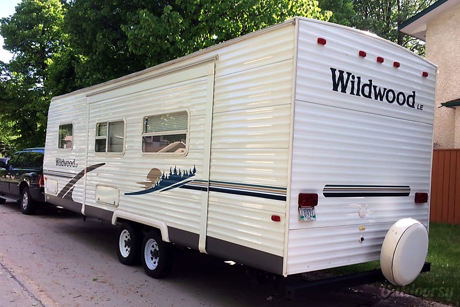 2006 Forest River Wildwood Trailer Rental in Winnipeg, MB