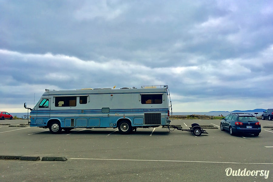 1990 Hawkins Motor Coach Wide Body Motor Home Class A Rental in