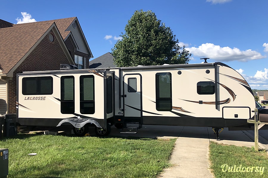 2018 Prime Time Lacrosse Trailer Rental in Richmond, KY Outdoorsy