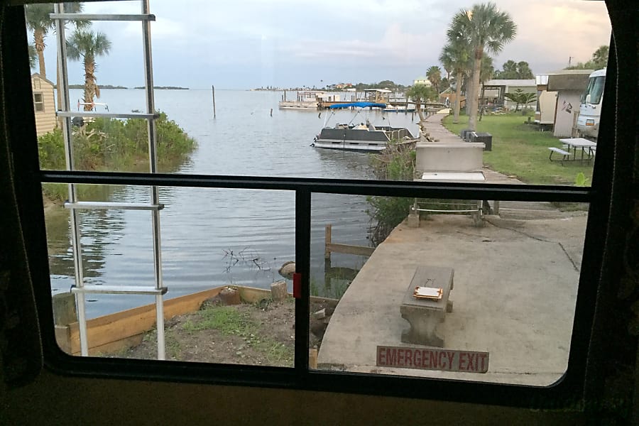 2011 Keystone Alpine 3640 Rl Oak Hill Fl Waterfront Spot Watch Manatee Rays 2011 Keystone Alpine 3640 Rl Oak Hill Fl Waterfront Spot Watch Manatee Rays