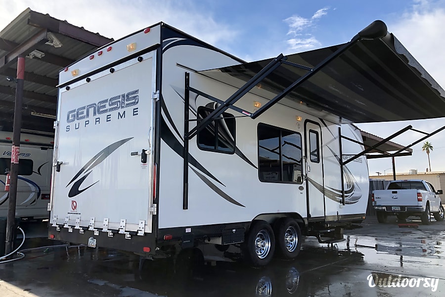 2016 Genesis Supreme Rv Genesis Supreme Motor Home Toy Hauler Rental in Phoenix, AZ Outdoorsy