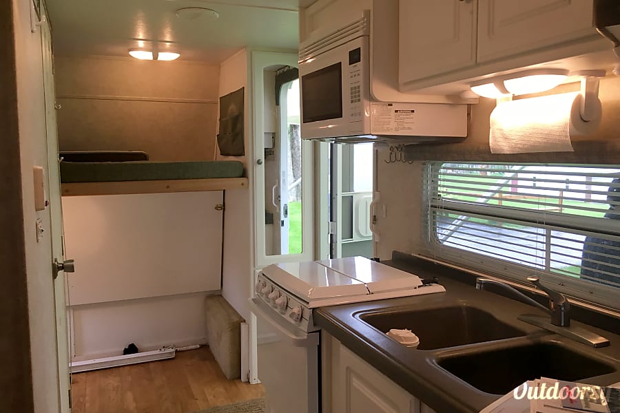 2004 Keystone Outback Trailer Rental in Livingston, TX | Outdoorsy