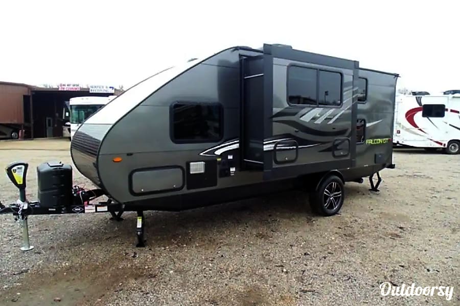 2018 Travel Lite Falcon 24BH Trailer Rental in Greenwood Village, CO