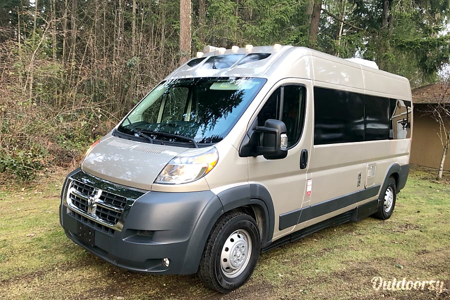 2019 Roadtrek Simplicity Srt Motor Home Class B Rental In