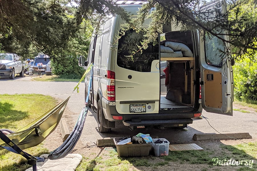 2016 Mercedes Benz Sprinter Motor Home Camper Van Rental