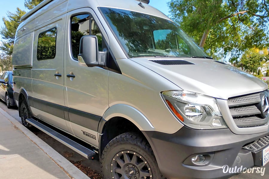 2019 Mercedes Benz Winnebago Sprinter Revel 4x4 Motor
