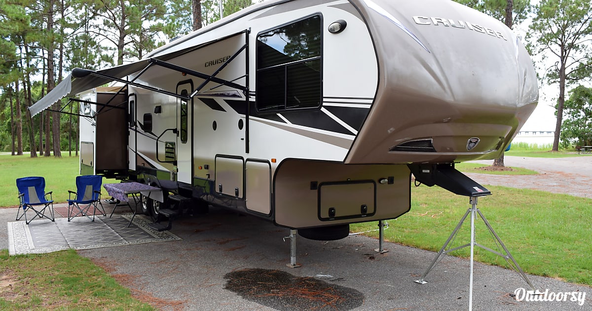 2014 Crossroads Cruiser Fifth Wheel Rental in Summerdale, AL Outdoorsy
