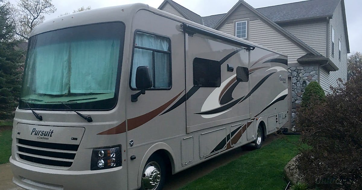 Rv Rental London Ontario >> 2017 Coachmen Pursuit Motor Home Class A Rental in Canton, MI | Outdoorsy Rv Rental London Ontario >> 2017 Coachmen Pursuit Motor Home Class A Rental in Canton, MI | Outdoorsy