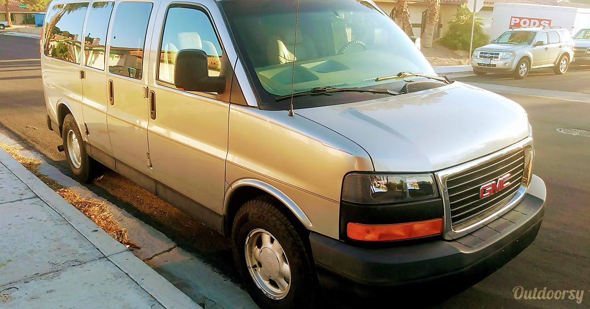 Gmc savana awd