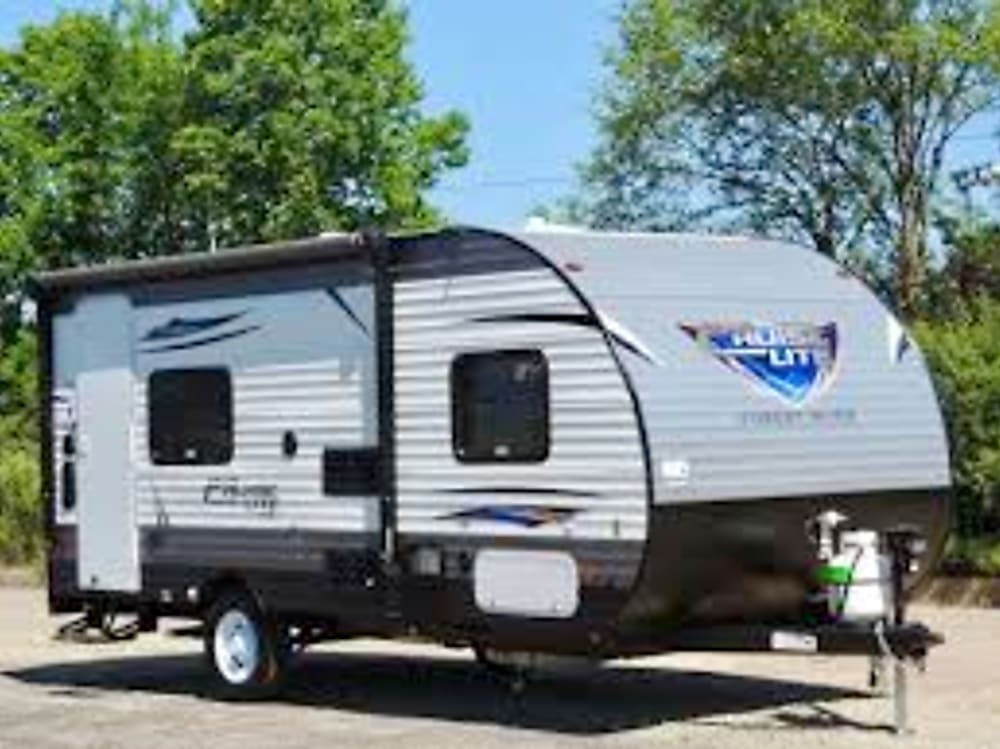 Photos 2018 Forest River Wild Wood X Lite Travel Trailertoy Hauler