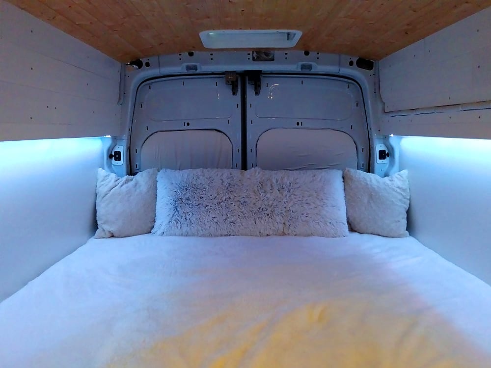 Photos Custom Camper Van (King Bed & Solar Power) Outdoorsy
