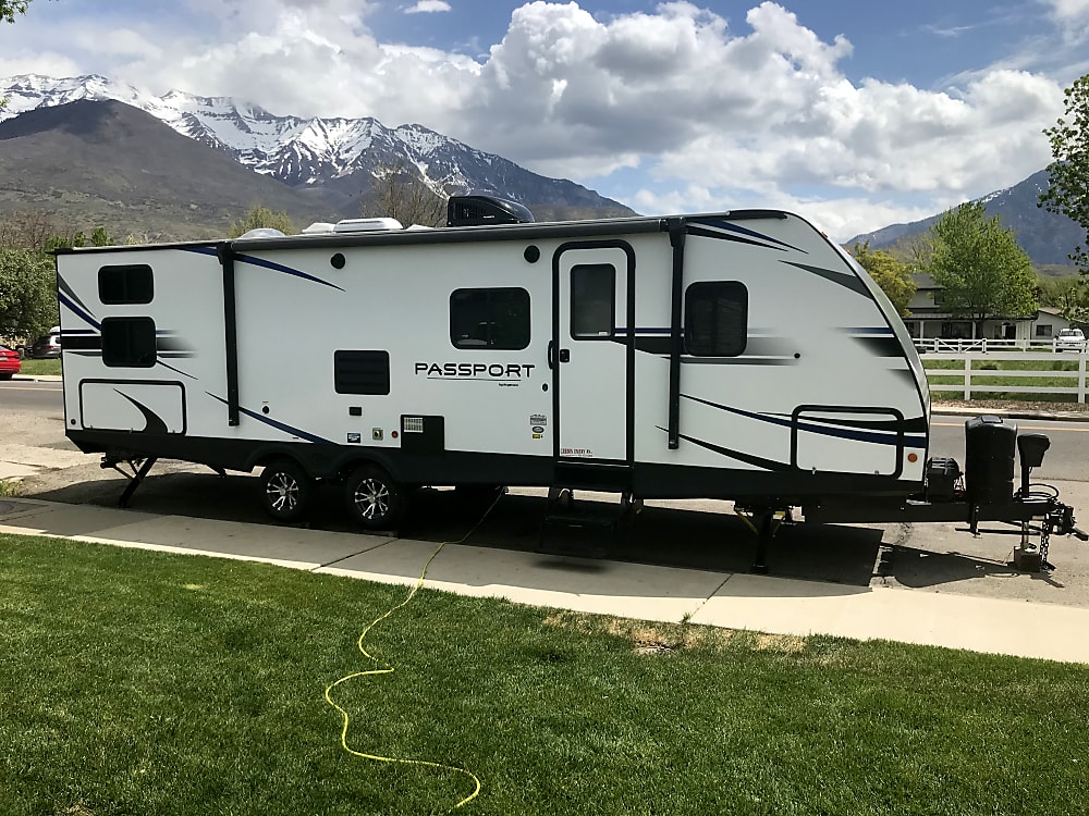 Photos 2020 Keystone Passport 292BH 1/2 Ton Towable! Outdoorsy