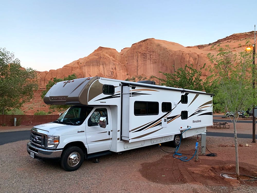 Photos 2019 Winnebago Minnie Winnie Outdoorsy