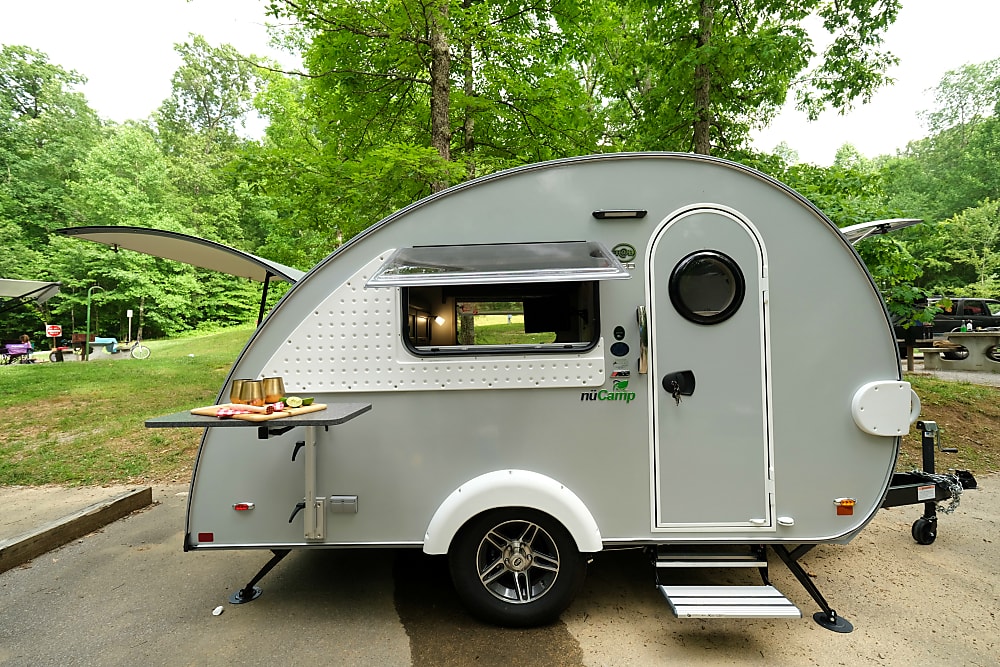 Photos 2020 Tab CS S Clamshell Teardrop Hip Modern Travel Trailer Outdoorsy