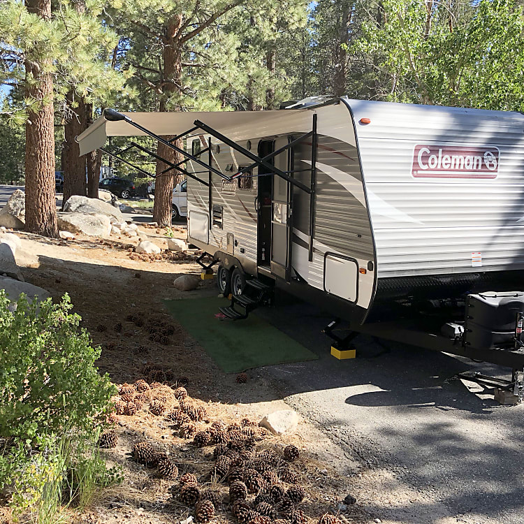 2018 Coleman Lantern Series 244bhwe Trailer Rental In Truckee Ca Outdoorsy