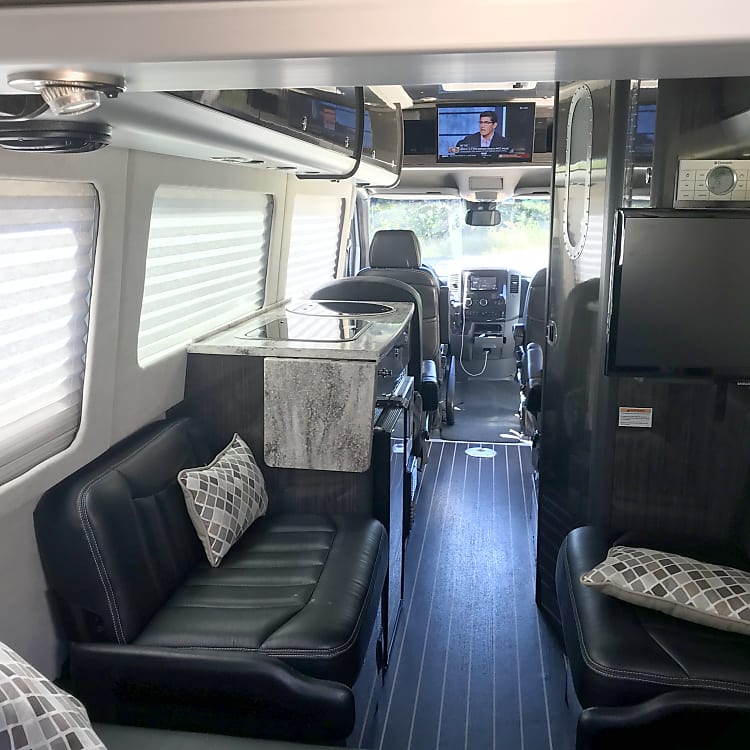 2014 Airstream Interstate Motor Home Class B Rental In