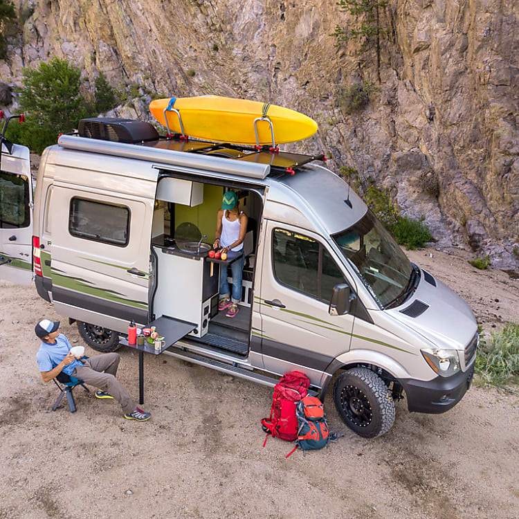 4wd sprinter camper