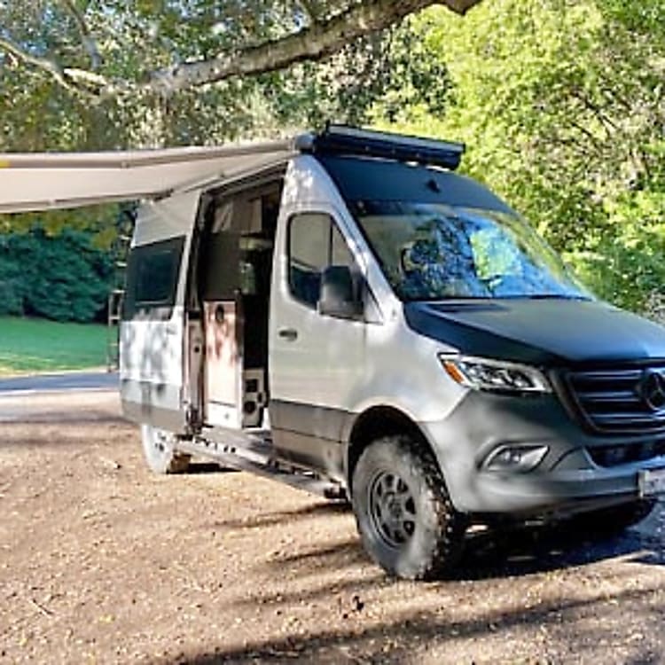 mercedes caravan 2020