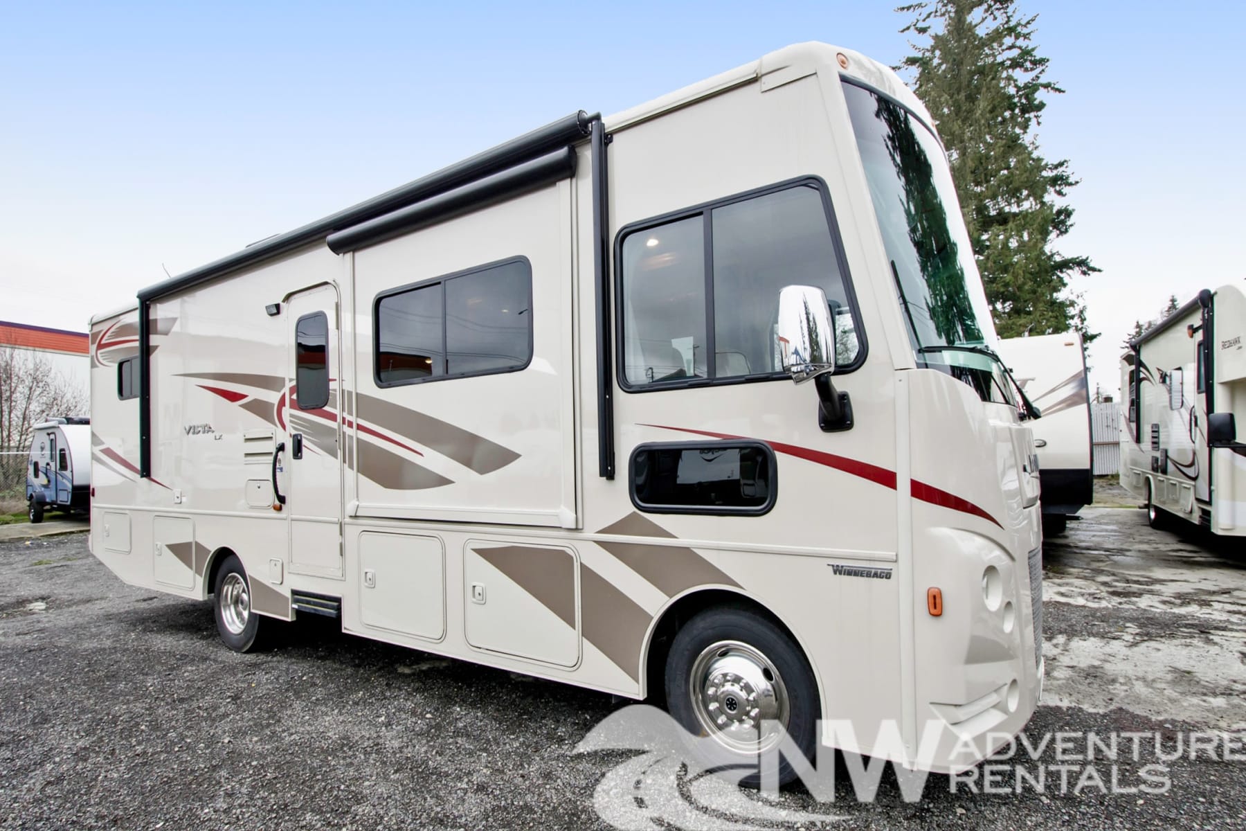 2019 VISTA 32' - Image 1