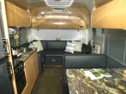 2007 28 Safari SE  by Airstream for rent in 92881