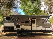 2018 Coleman Lantern available for rent in Kernville California