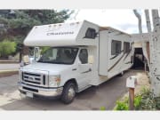 2010 Ford E450 Fourwinds Chateau Class C for rent in Aurora Colorado