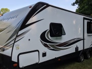 2018 Keystone RV Passport Grand Touring available for rent in Signal Mountain Tennessee